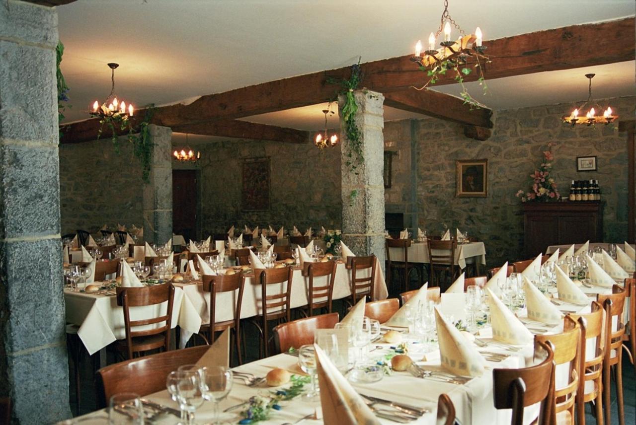 La Vieille Tour Hotel Hotton Kültér fotó